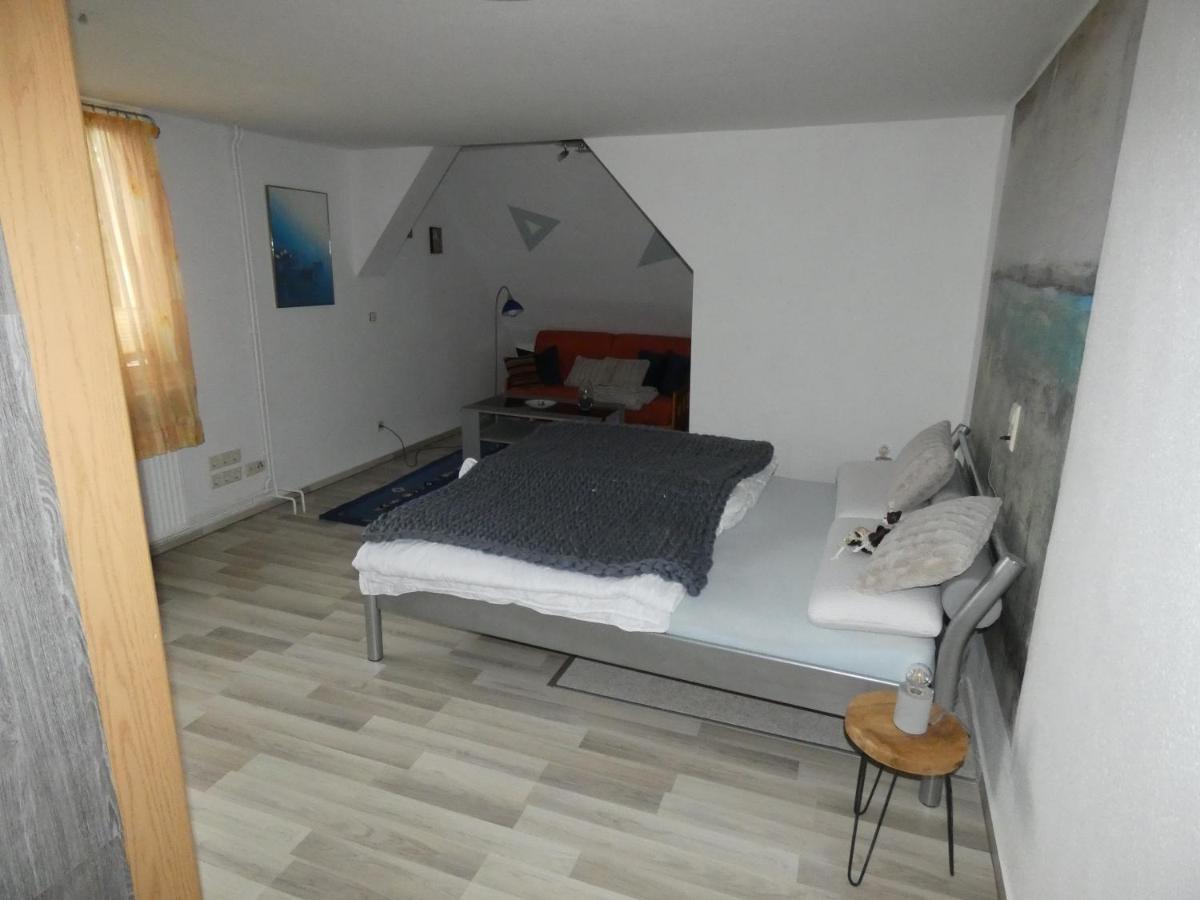 Ferienwohnung Am Schloss 라우터스타트스타벤하겐 외부 사진